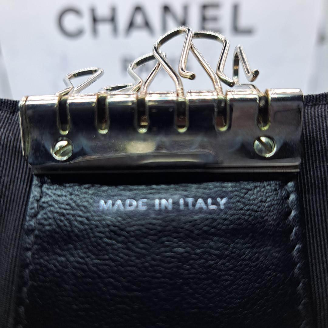 CHANEL　マトラッセ　キーケース　ブラック　ラムスキン