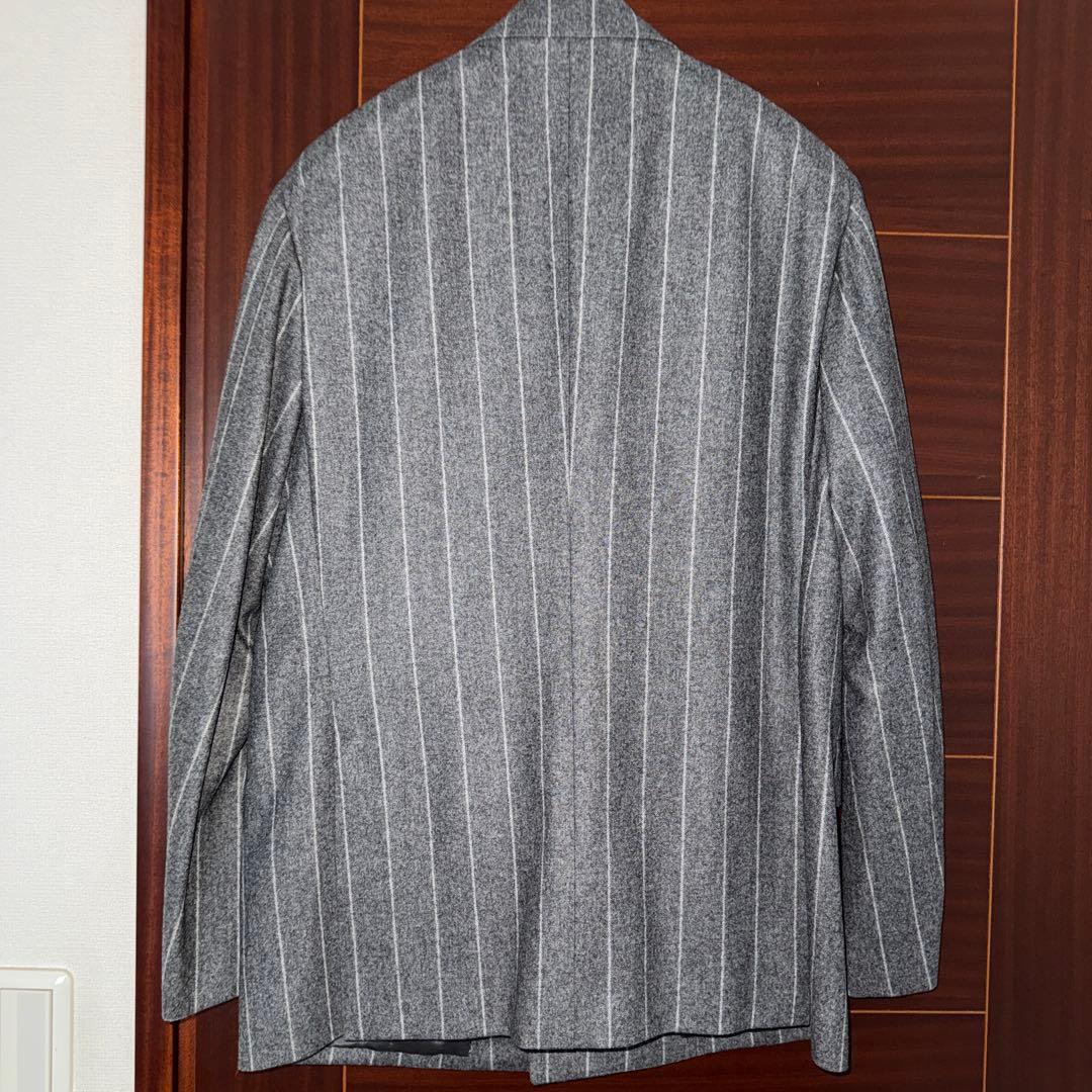 ストラスブルゴ新品未使用グレー ストライプ ダブルブレストスーツ52