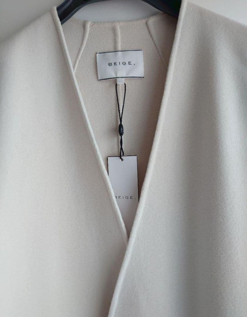 BEIGE,　ベイジ　GRASSE リバーロングコート13万2千円