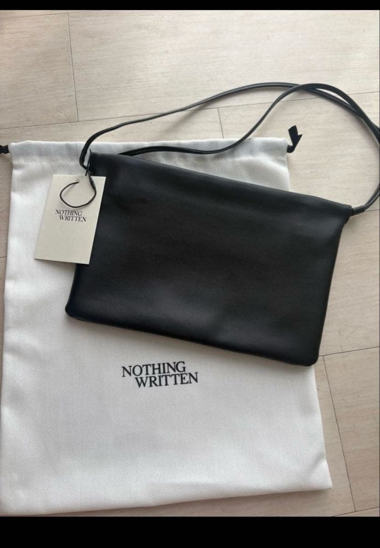 NOTHING WRITTEN ブラックショルダーバッグ