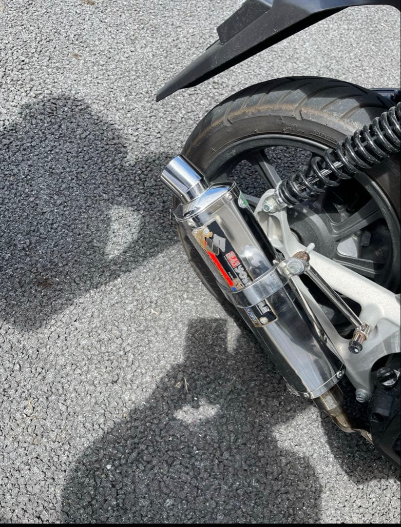 希少！ヨシムラスズキコラボマフラー　PCXJF81KF30