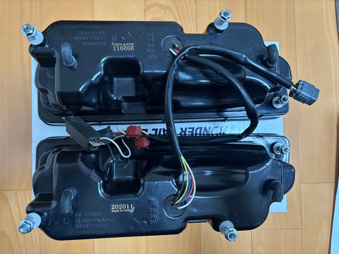 ジムニー JB64 JB74 MBRO LEDサンダーテール ブラックリム