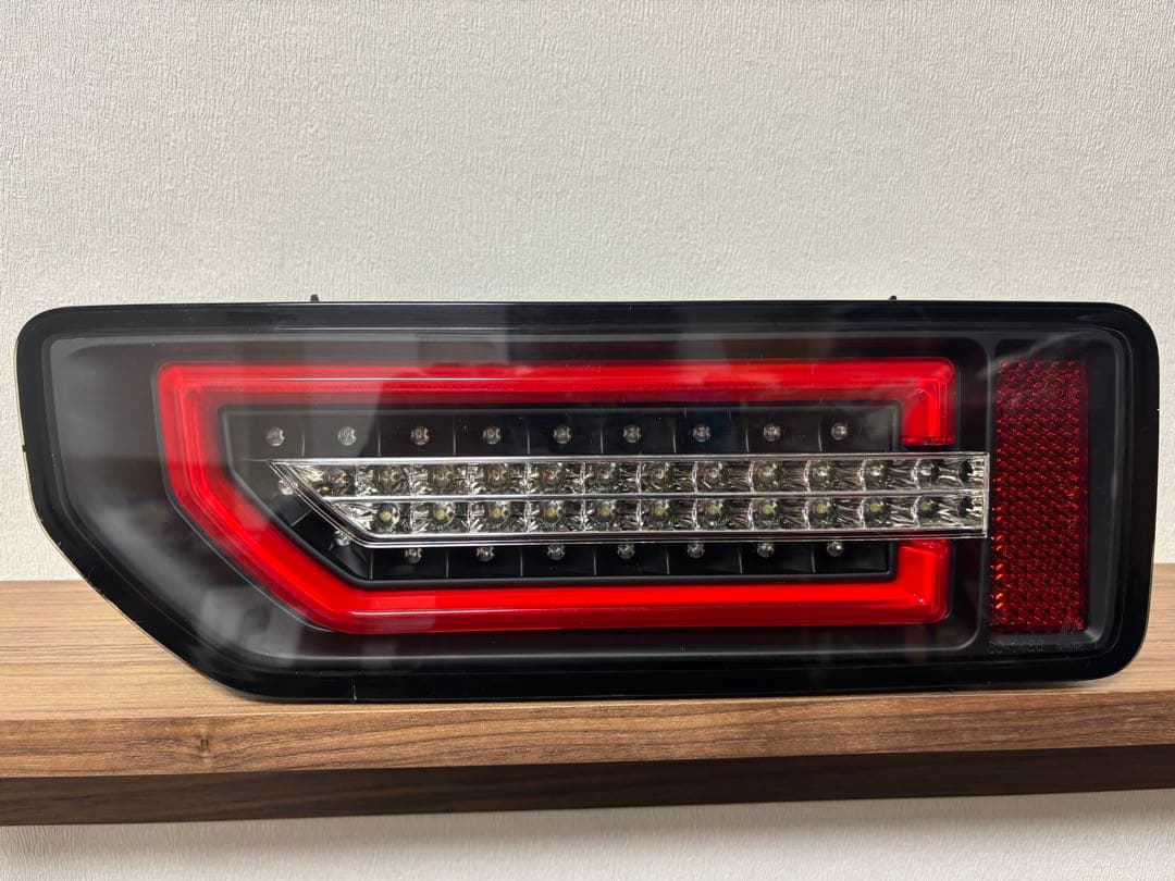 ジムニー JB64 JB74 MBRO LEDサンダーテール ブラックリム