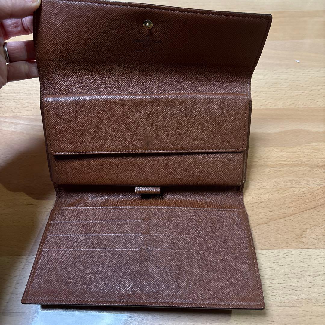 ルイ・ヴィトン モノグラム　長財布　インターナショナル　美品　三つ折り