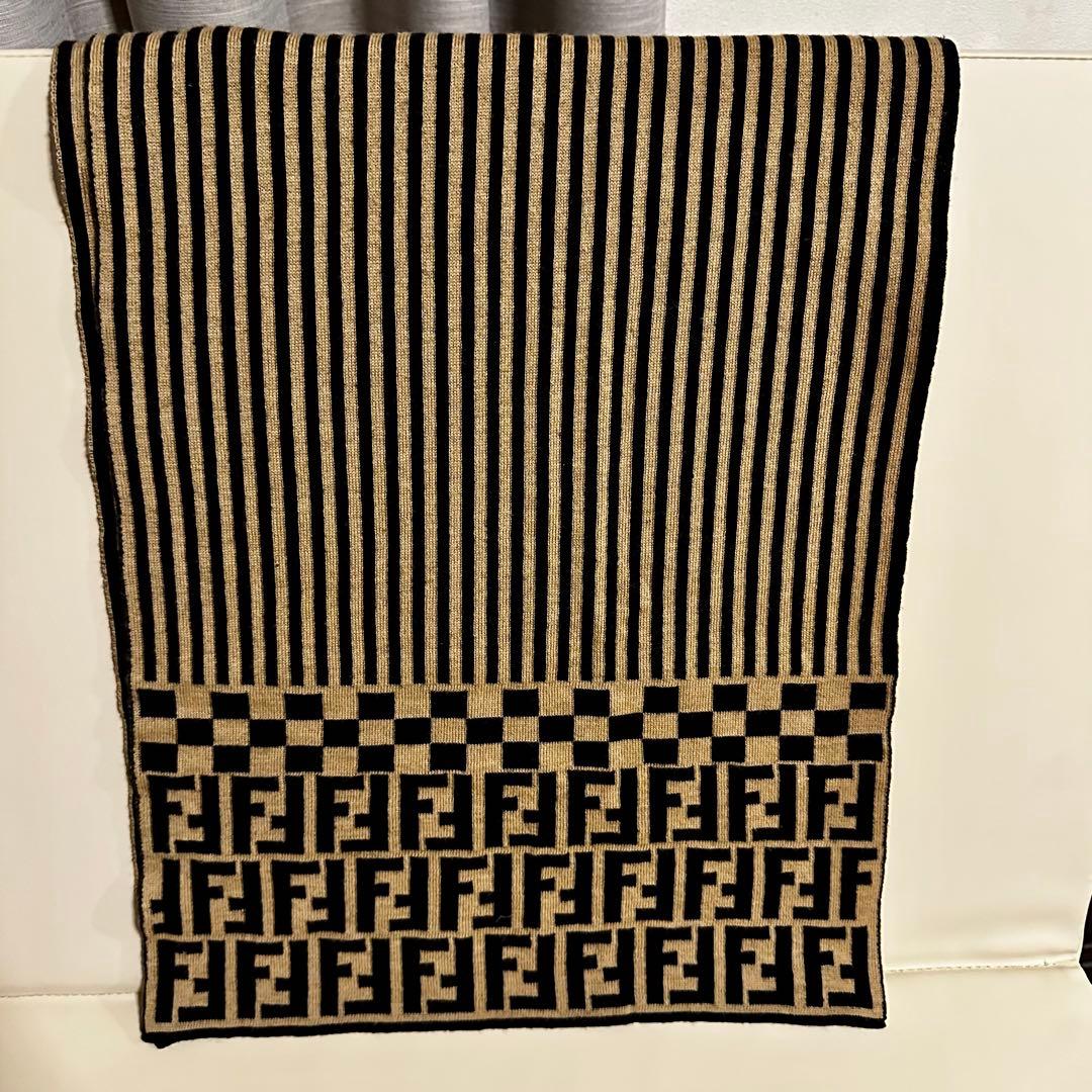 グ*ー様 FENDI フェンディ ズッカ柄 ストライプ マフラー ストール ウー