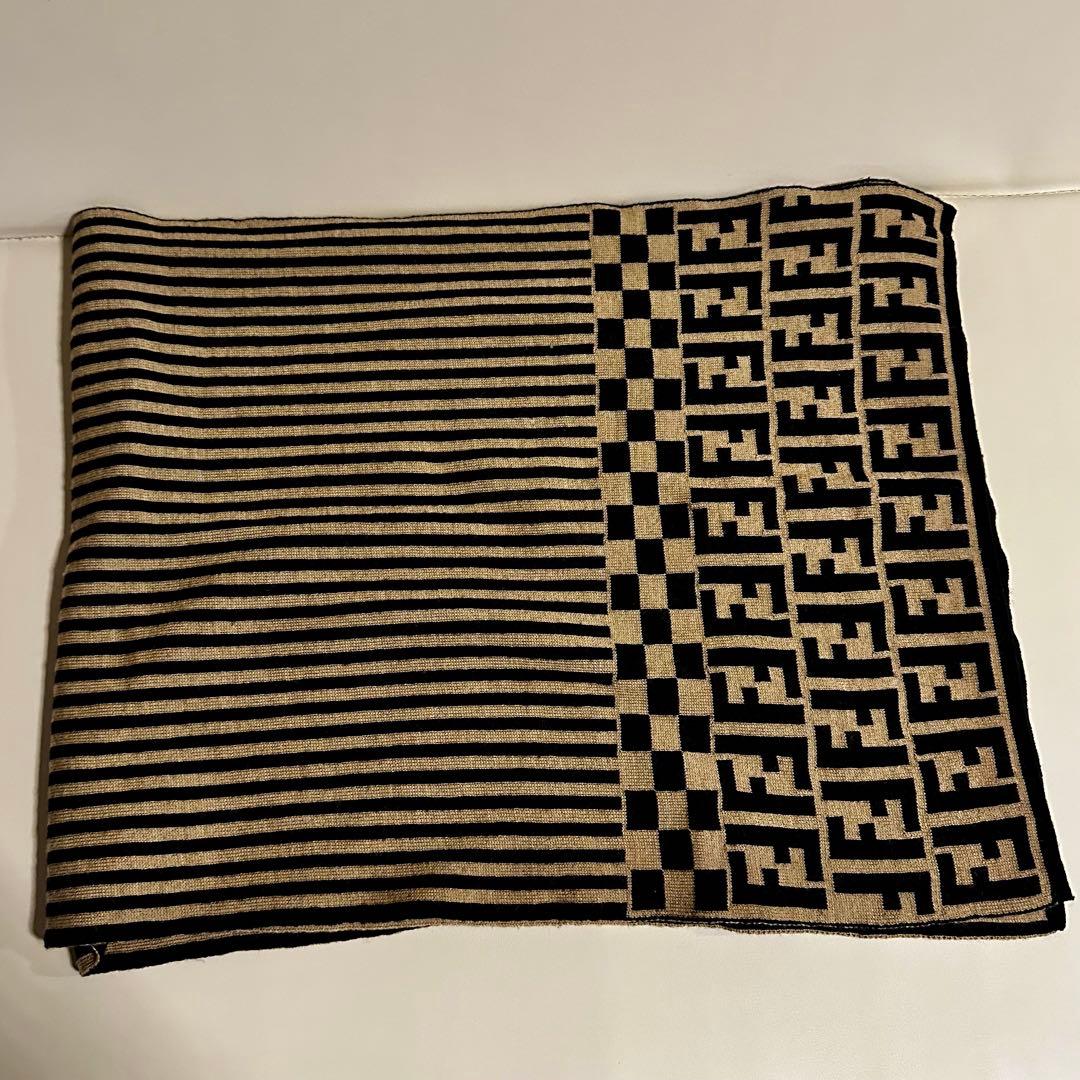 グ*ー様 FENDI フェンディ ズッカ柄 ストライプ マフラー ストール ウー