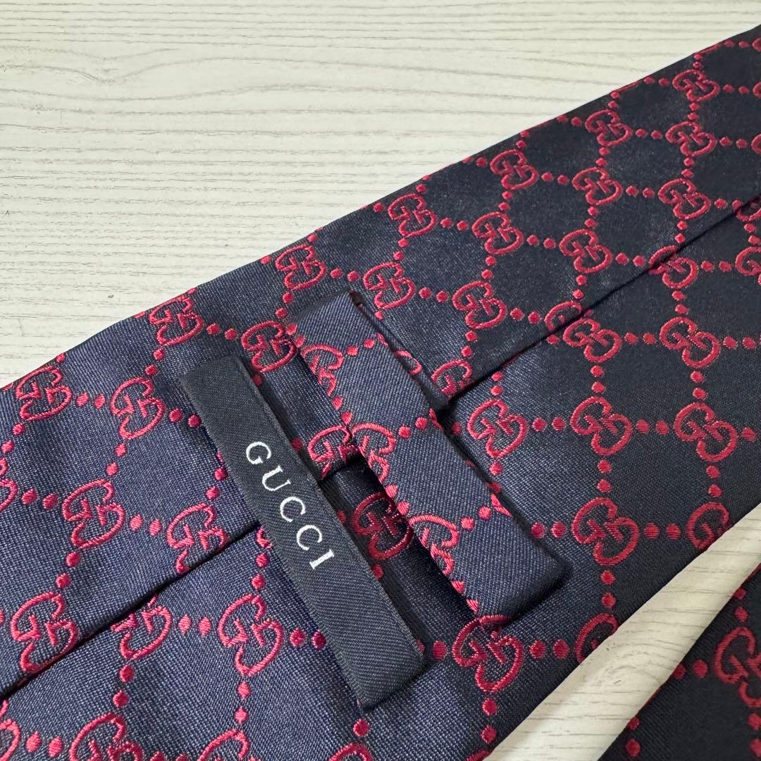 【新品同様】GUCCI グッチ ネクタイ　ネイビー　GG