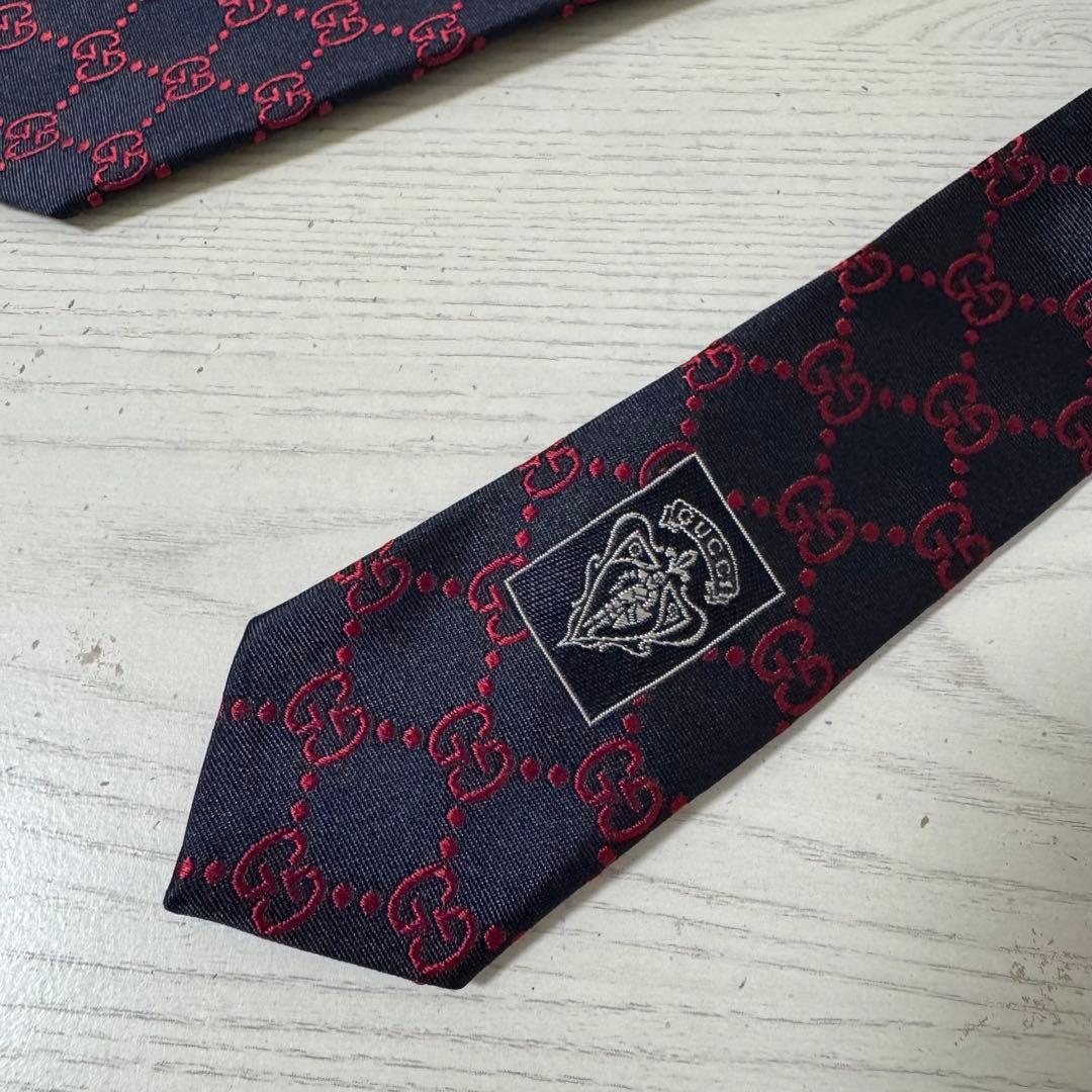 【新品同様】GUCCI グッチ ネクタイ　ネイビー　GG