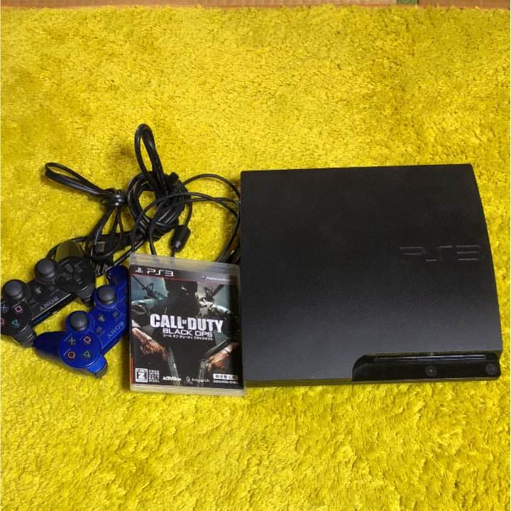 PS3本体、コールオブデューティーブラックオプス、コントローラー2つ