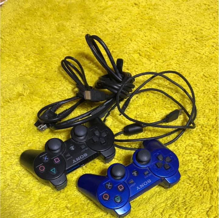 PS3本体、コールオブデューティーブラックオプス、コントローラー2つ