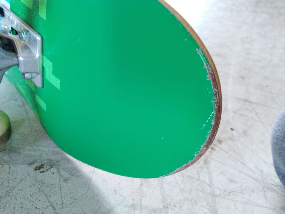 最終値下げ！flip　スケートボード　ベンチャートラック