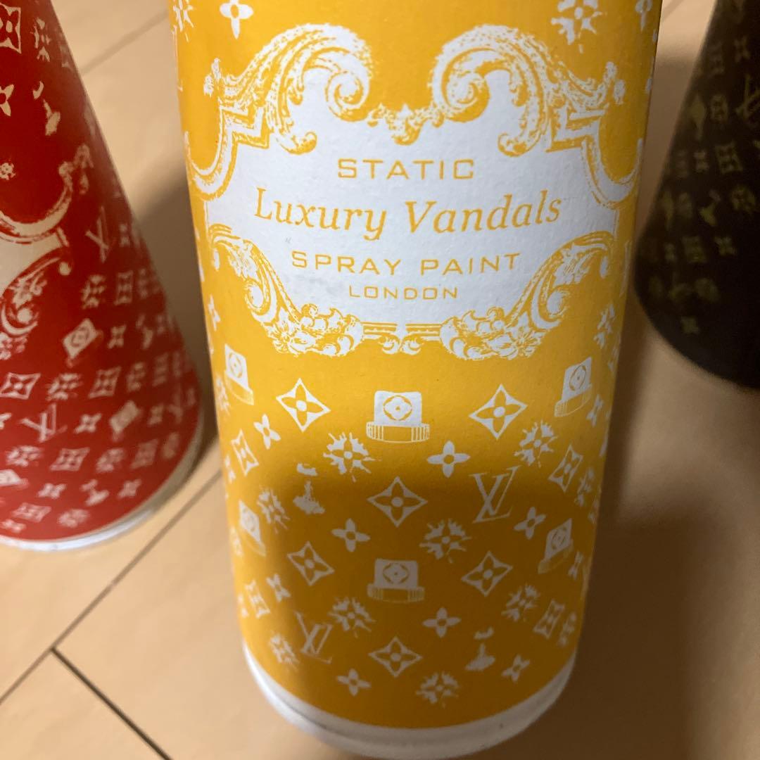 m*p様 static luxury vandals spray can ルイヴ