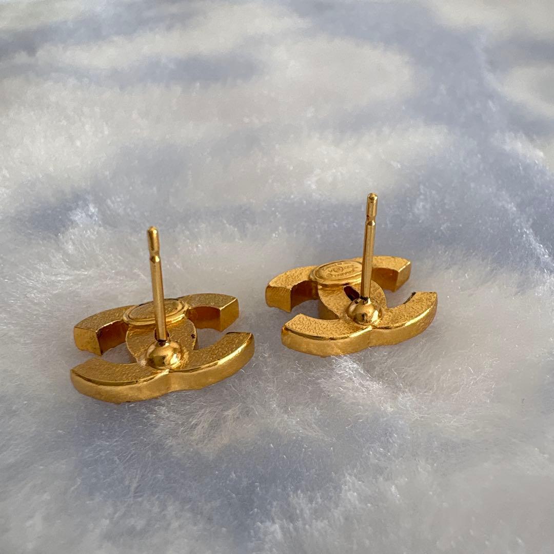 CHANEL ココマーク　ピアス　キャッチなし