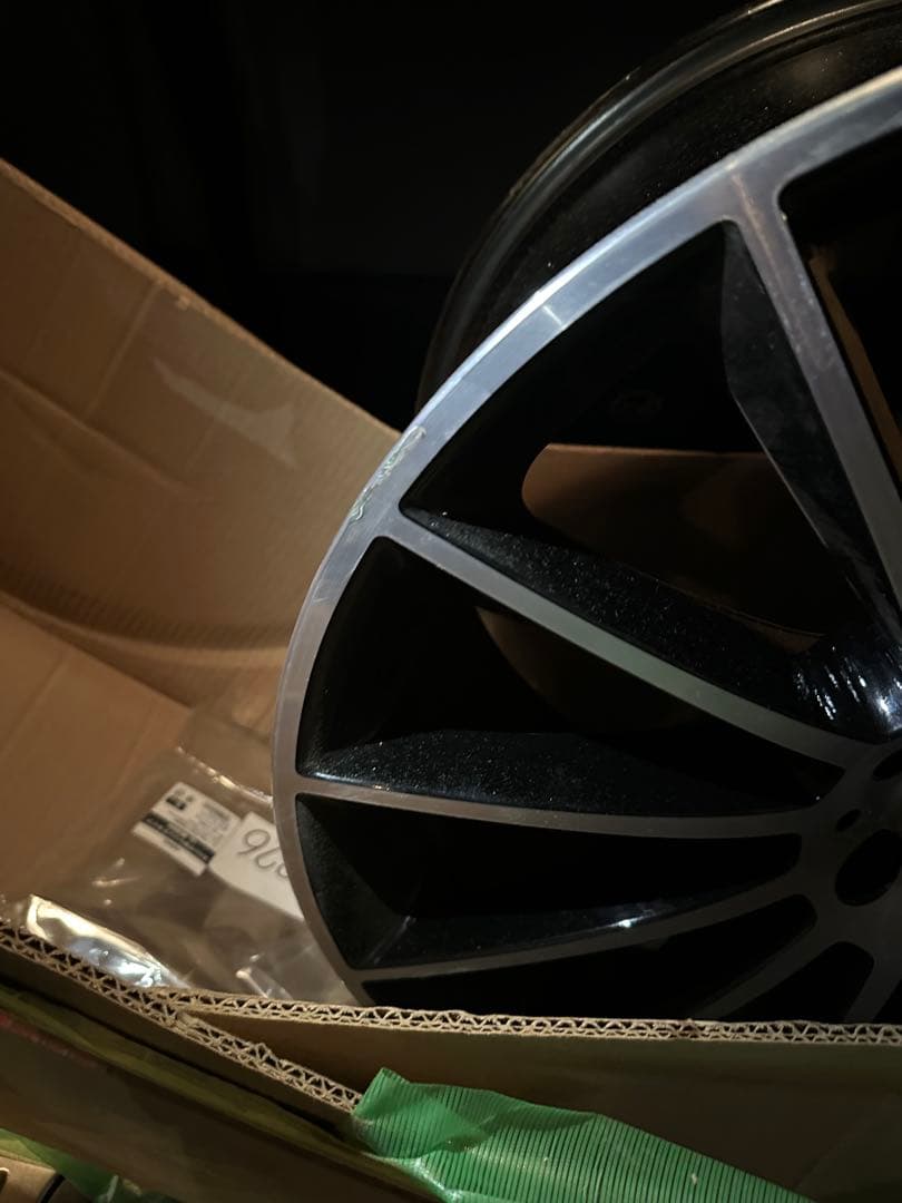 ベンツC167 GLEクーペ 純正 AMGリアホイール ガリキズ有1本のみ交渉可