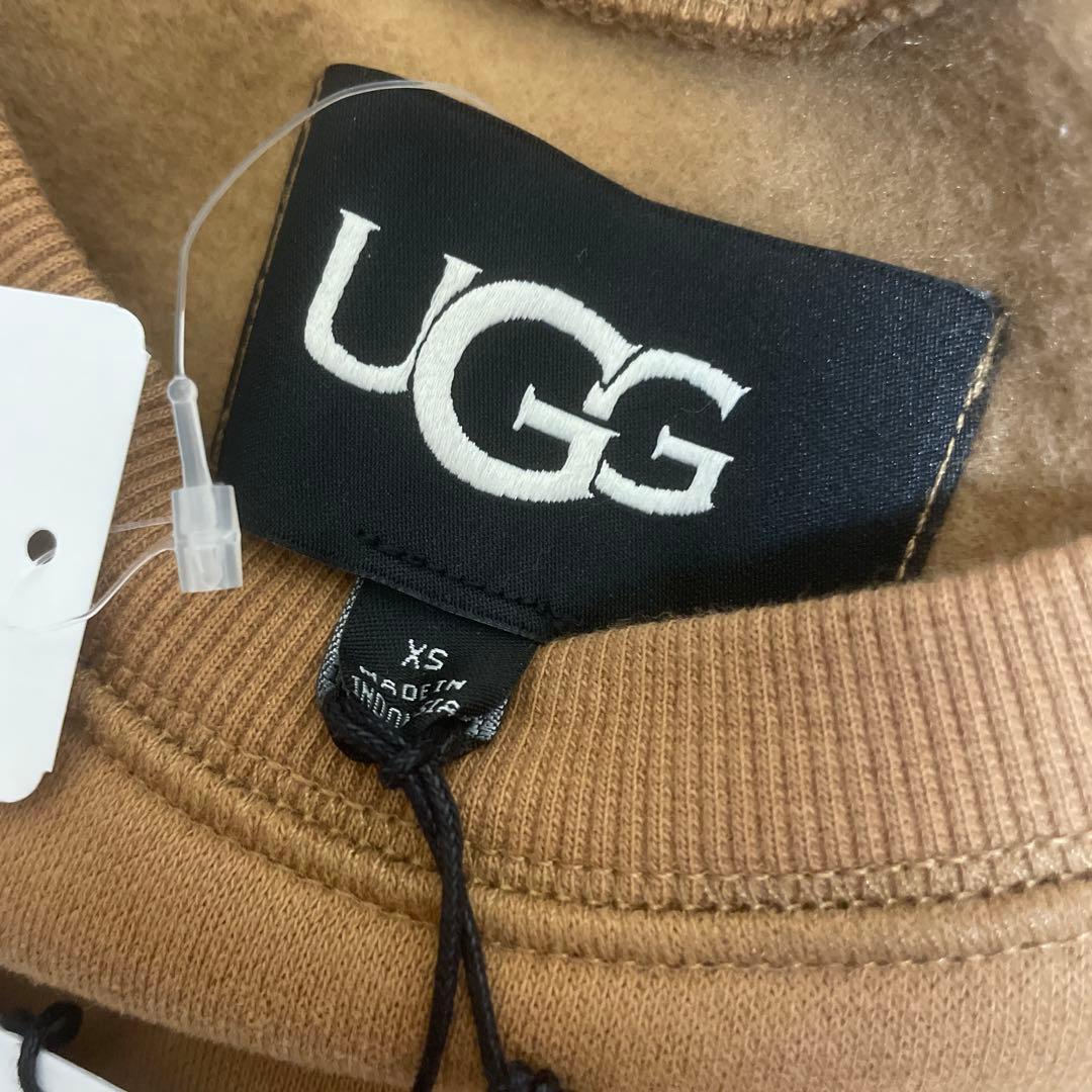 UGG フロントファーロゴ トレーナー XS 送料無料 即発送 即購入可