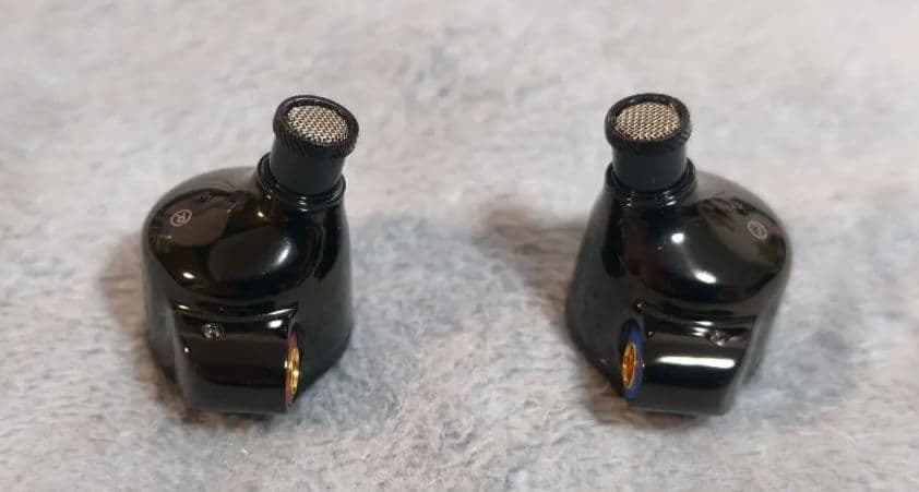 【動作確認のみ】有線イヤホン Fiio FD15 ブラック