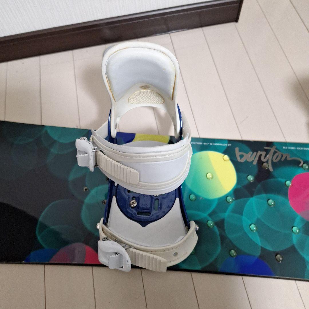 スノーボードセット　バートン、フェザー144センチ　ビンディング付き