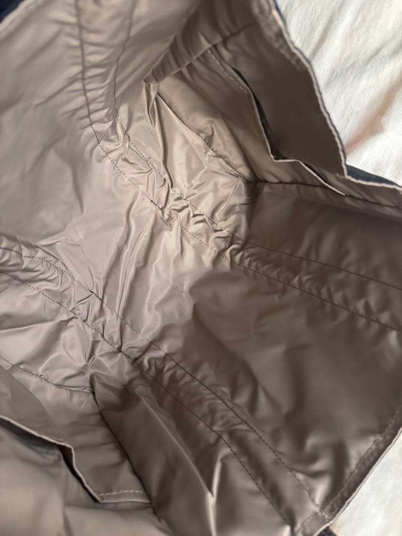 ぱふぇ　新品未使用　ノマディス　フレームワーク別注25ss SAC2トート