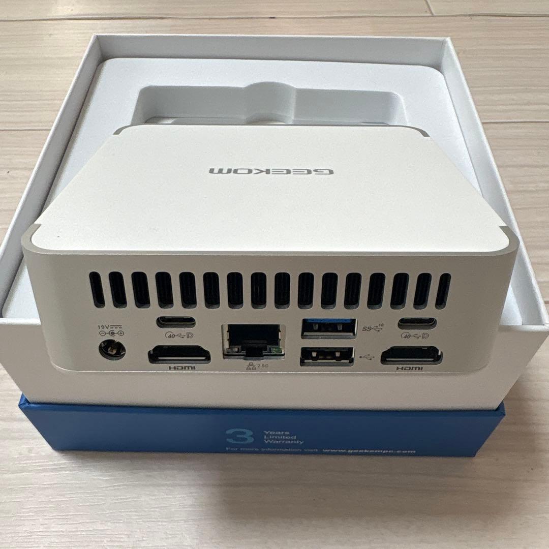 【年末価格】Geekom xt ミニPC