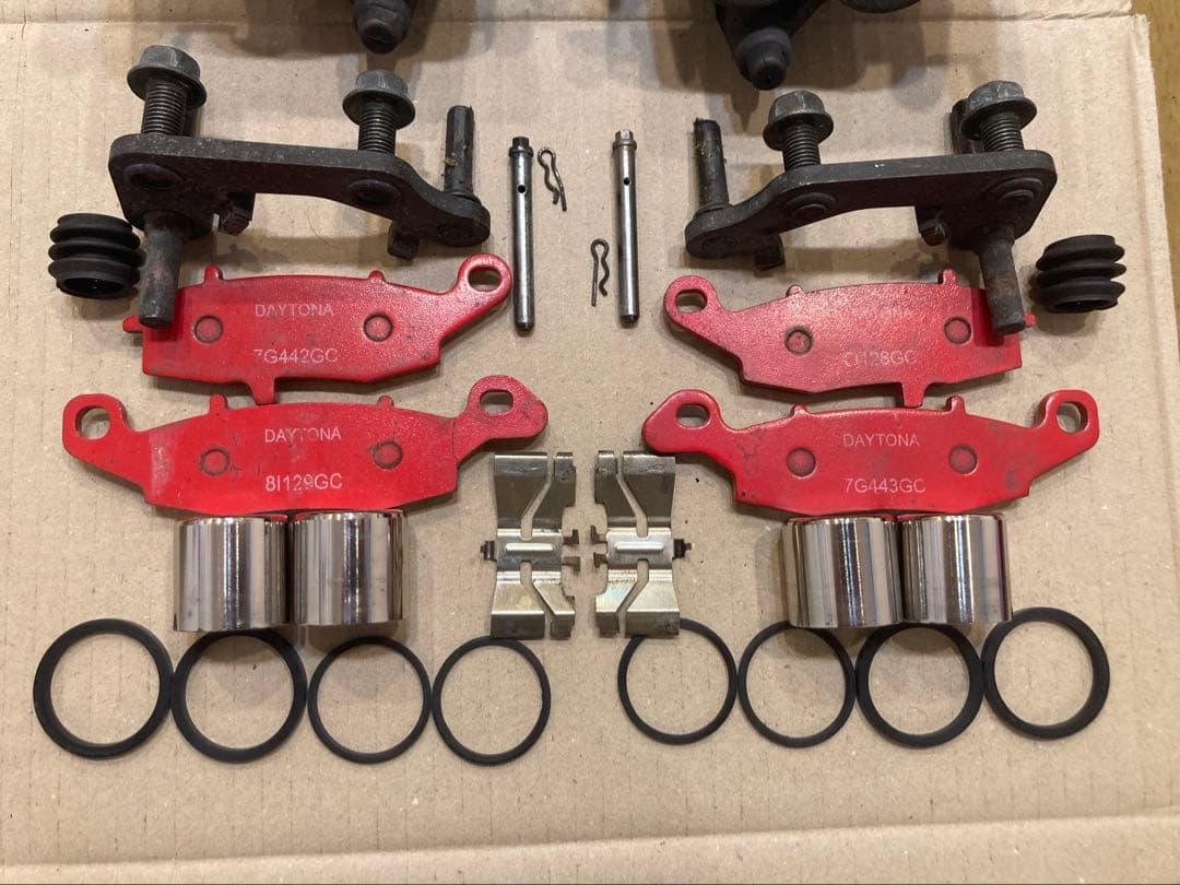 分解清掃済 ゼファー400 750 ZRX400フロントキャリパー OH済