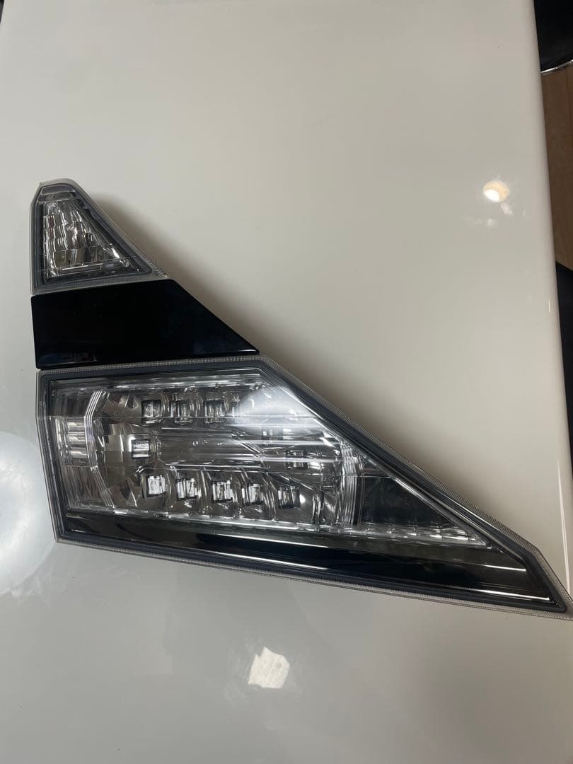 ヴェルファイア 20系テールランプ クリア ブラック 4個セット