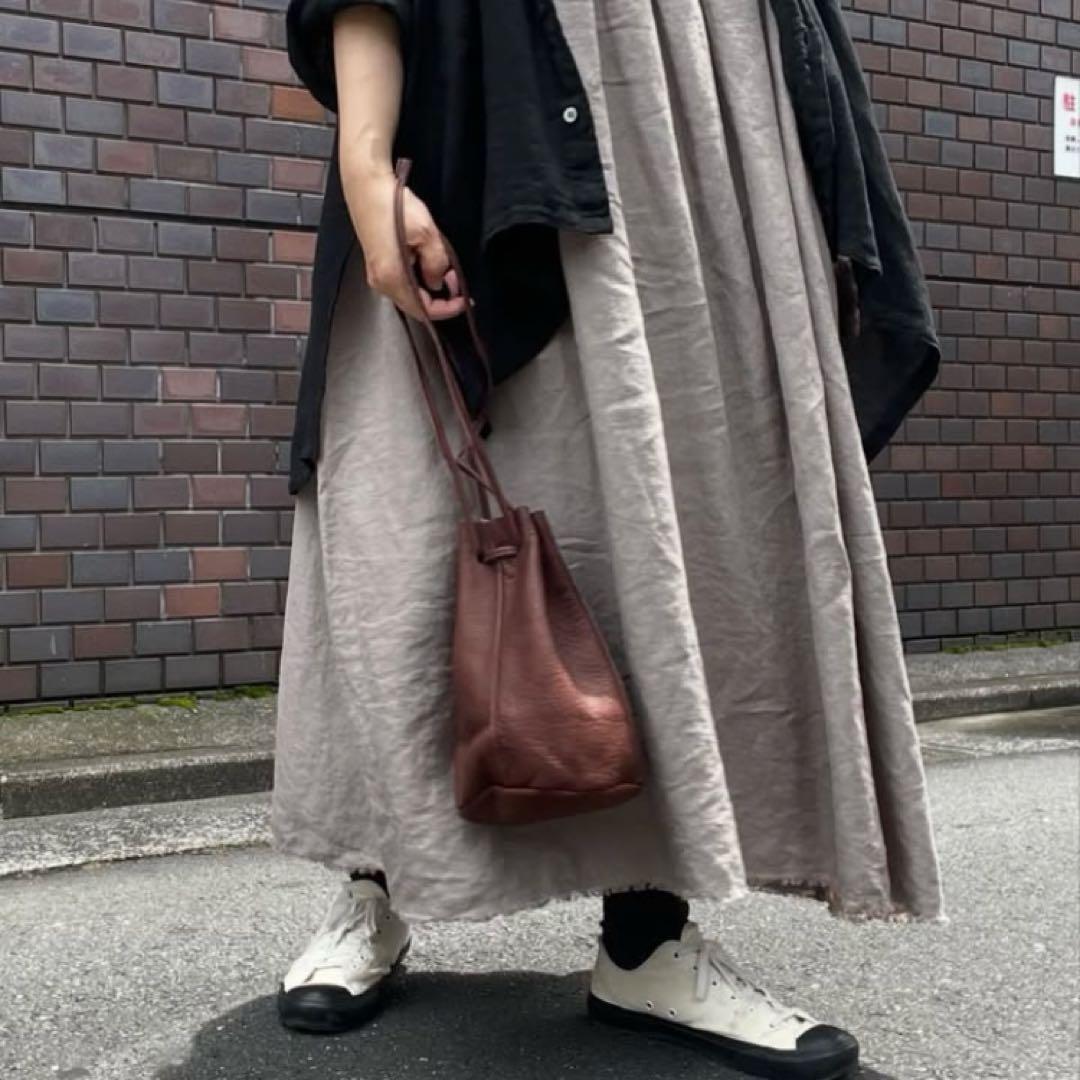 CONFECT バレンシアレザー巾着バッグ　ブラウン