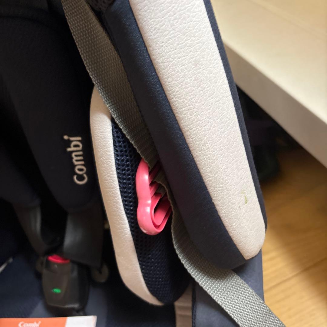 【洗濯済】コンビ　ジョイトリップ　エッグショック　チャイルドシート