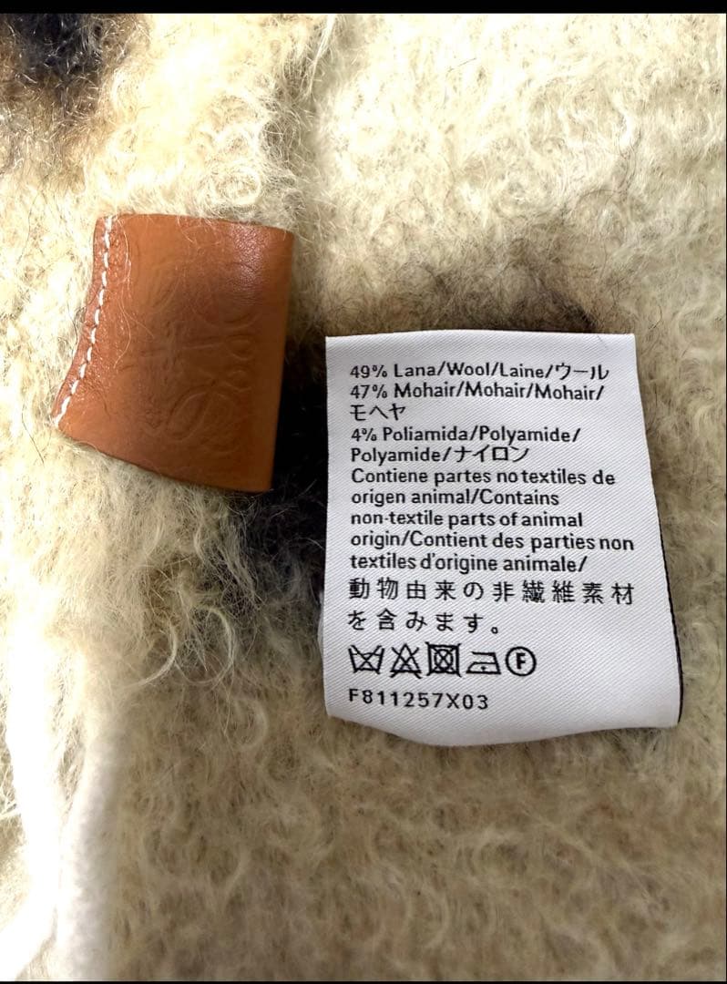 LOEWE ロエベマフラー