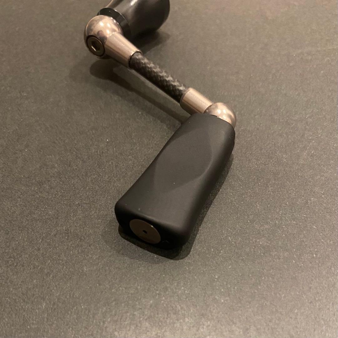 ファンネル　リヴァイブ　1091限定カラー　ブラックシルバー　40mm　ダイワ用