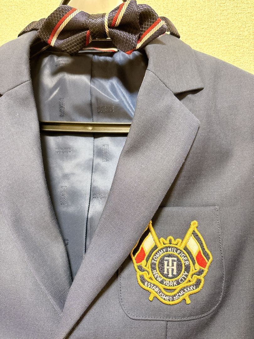 卒園式、入学式に☆ トミーヒルフィガー セットアップ 128サイズ ネイビー