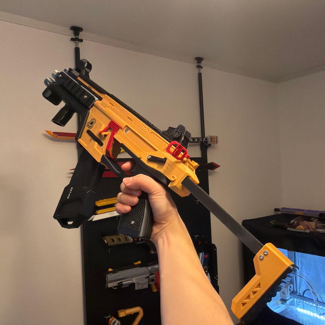 Apex R-99 モデルガン　全長53cm (発射機能なし)