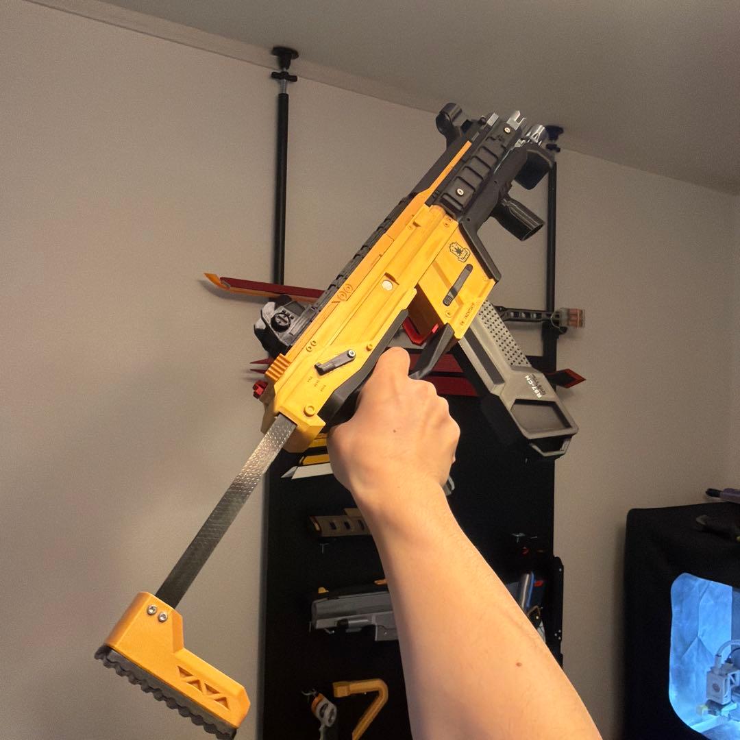 Apex R-99 モデルガン　全長53cm (発射機能なし)