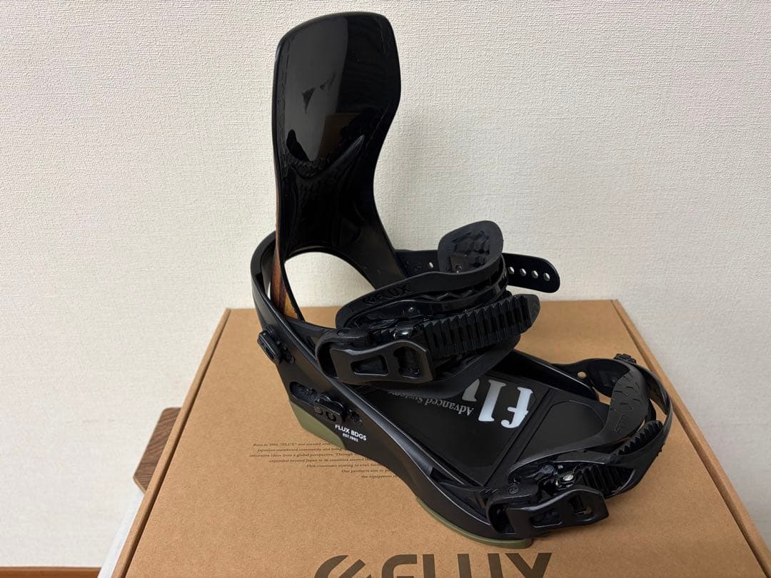 FLUX F23CVST ビンディング ブラック