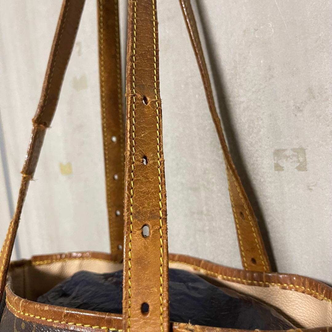 ルイヴィトン　バケットGM バケツ型　トートバッグ　モノグラム　M42236