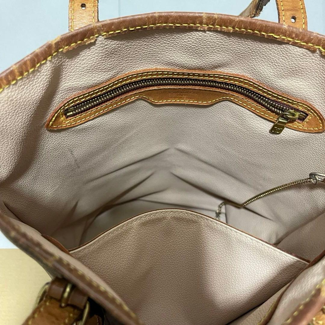 ルイヴィトン　バケットGM バケツ型　トートバッグ　モノグラム　M42236