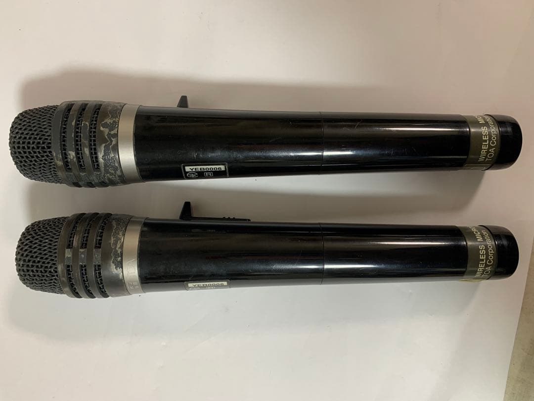 TOA ワイヤレスアンプ WA-1702 マイク2本付き 動作確認済み