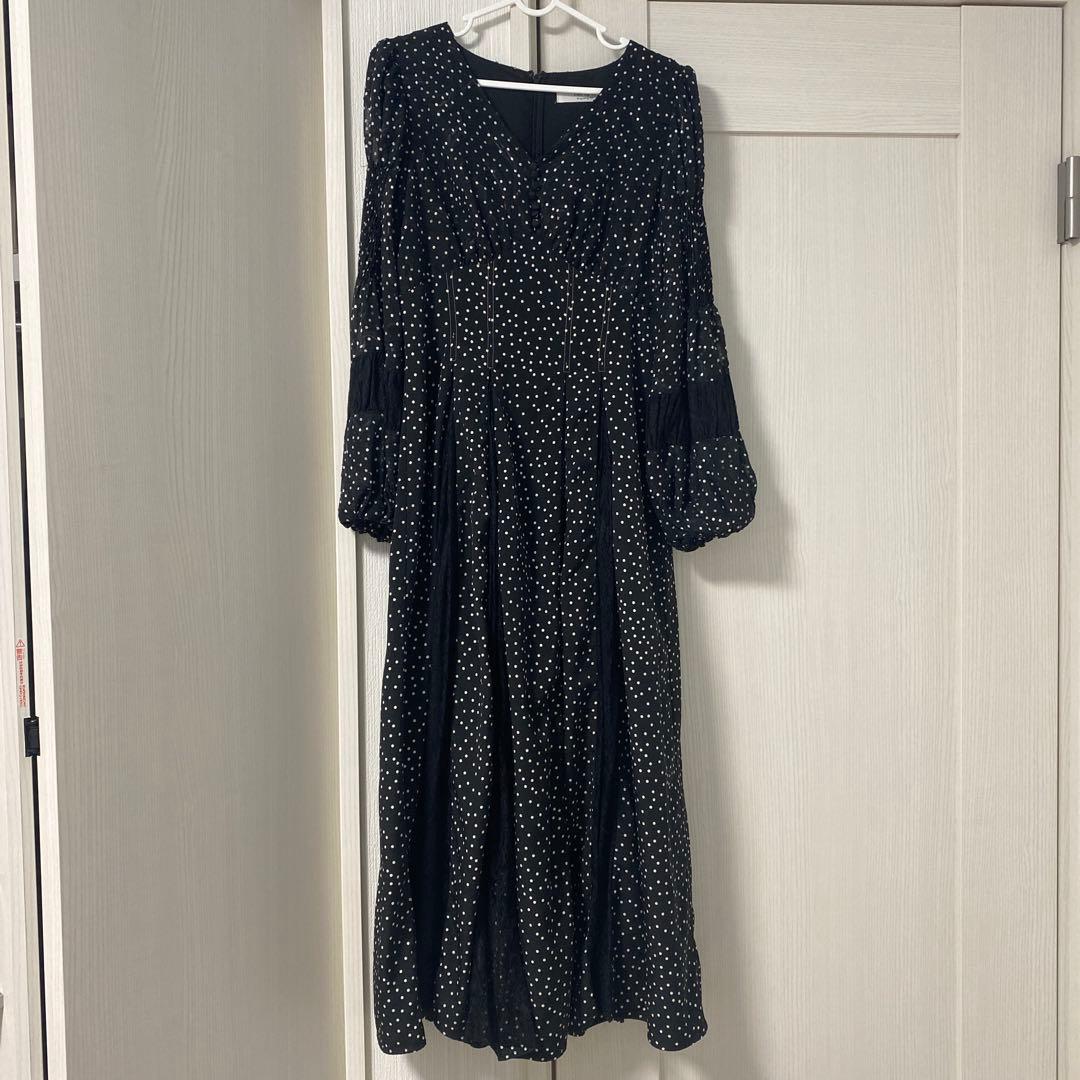 ワンピース herlipto Lace-Trimmed Pin Dot Dress