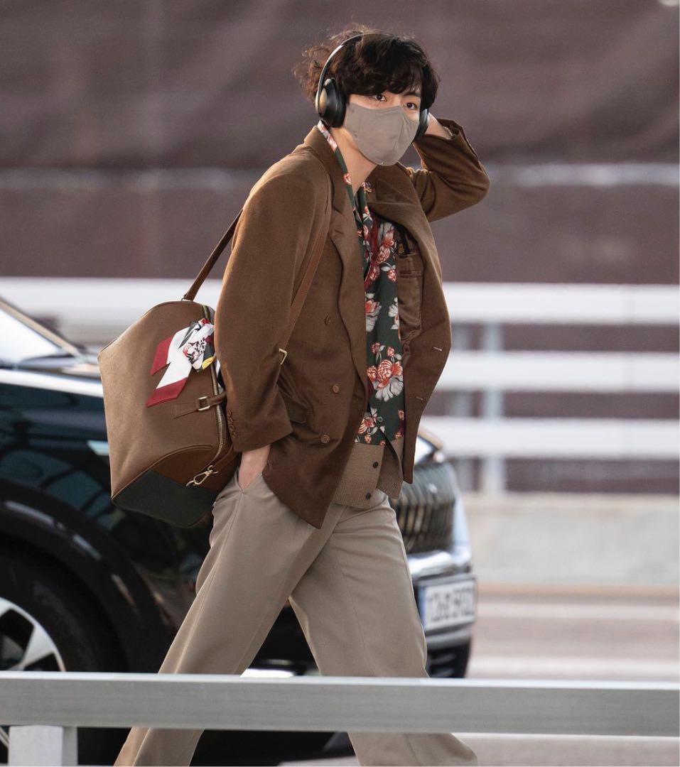 BTS BTS ARTIST-MADE   V  テテ　ボストンバッグ