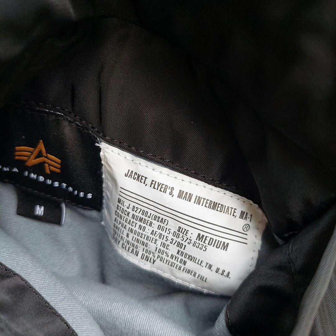 THE THREE STRIKES MA-1 ALPHA フライトジャケット