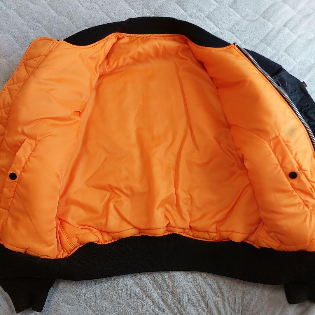 THE THREE STRIKES MA-1 ALPHA フライトジャケット