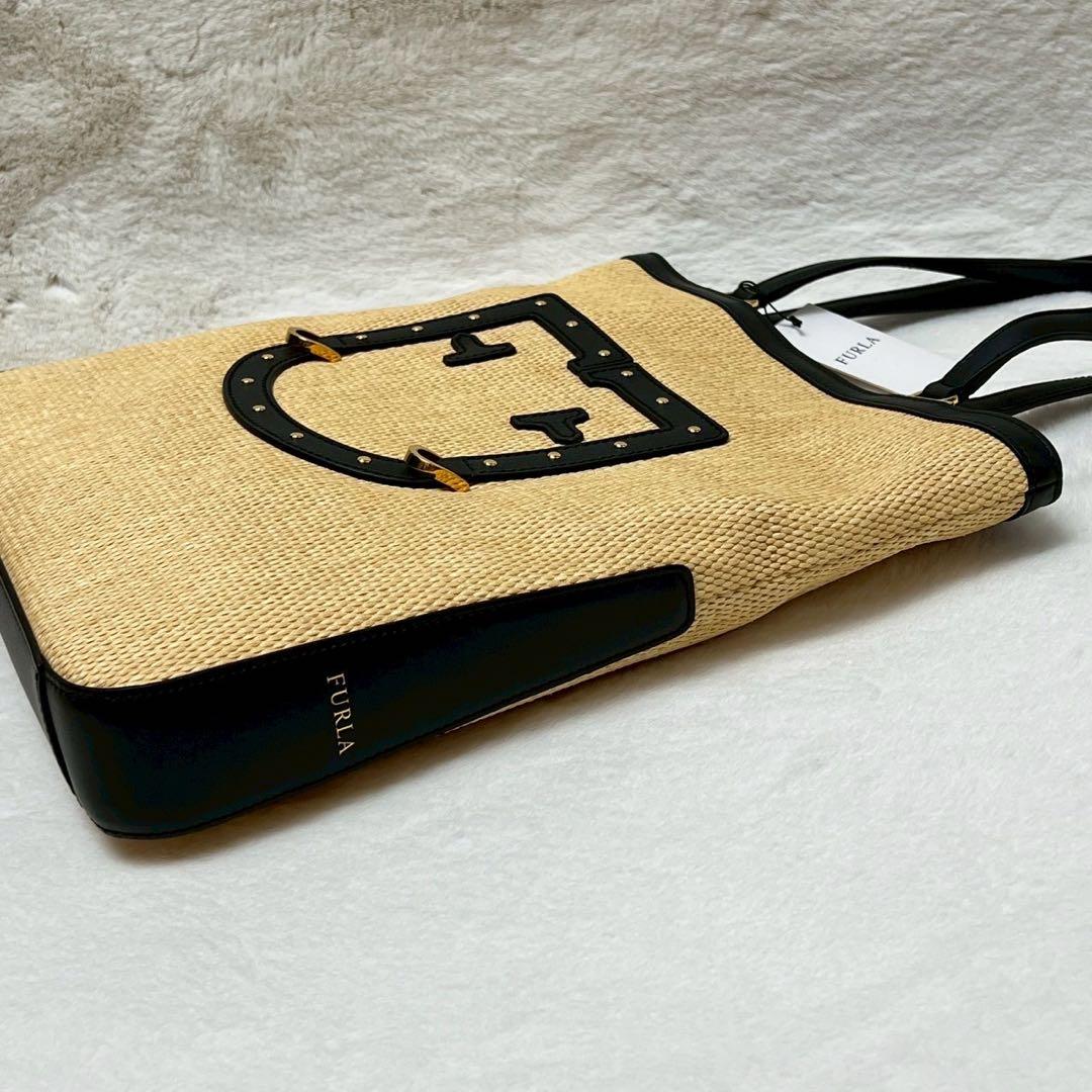 新品未使用　FURLA ベージュ ブラック トートバッグ　ストロー