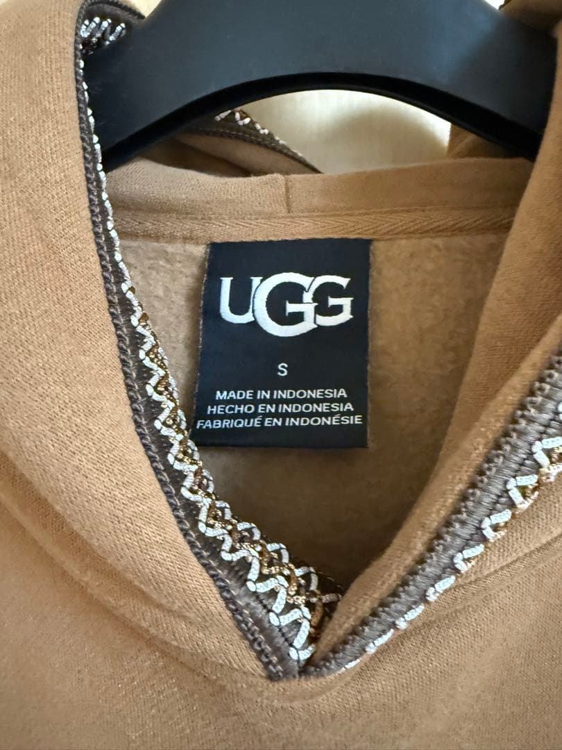UGG アグ パーカー タスマンフーディ チェスナット