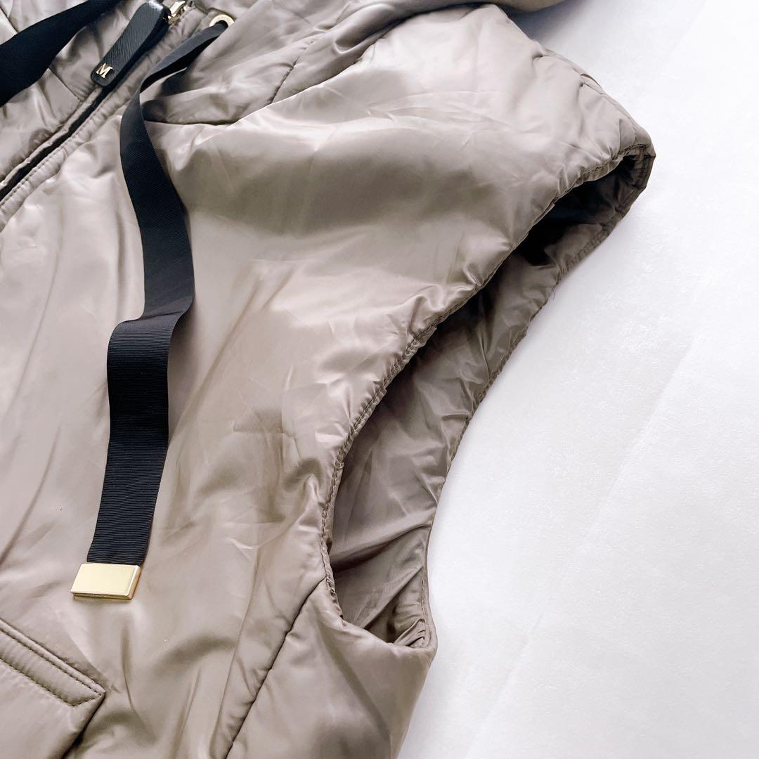 美品✨2022 マックスマーラ テクニカルキャンバスフーデットジレ カーキ 42