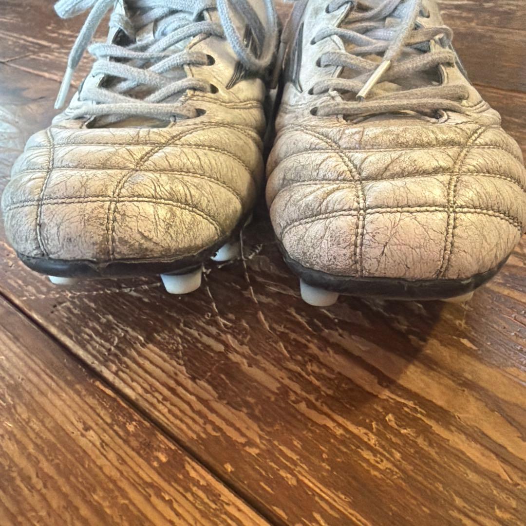 ミズノ　モレリアネオ4 26.0センチ