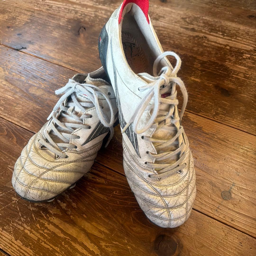 ミズノ　モレリアネオ4 26.0センチ