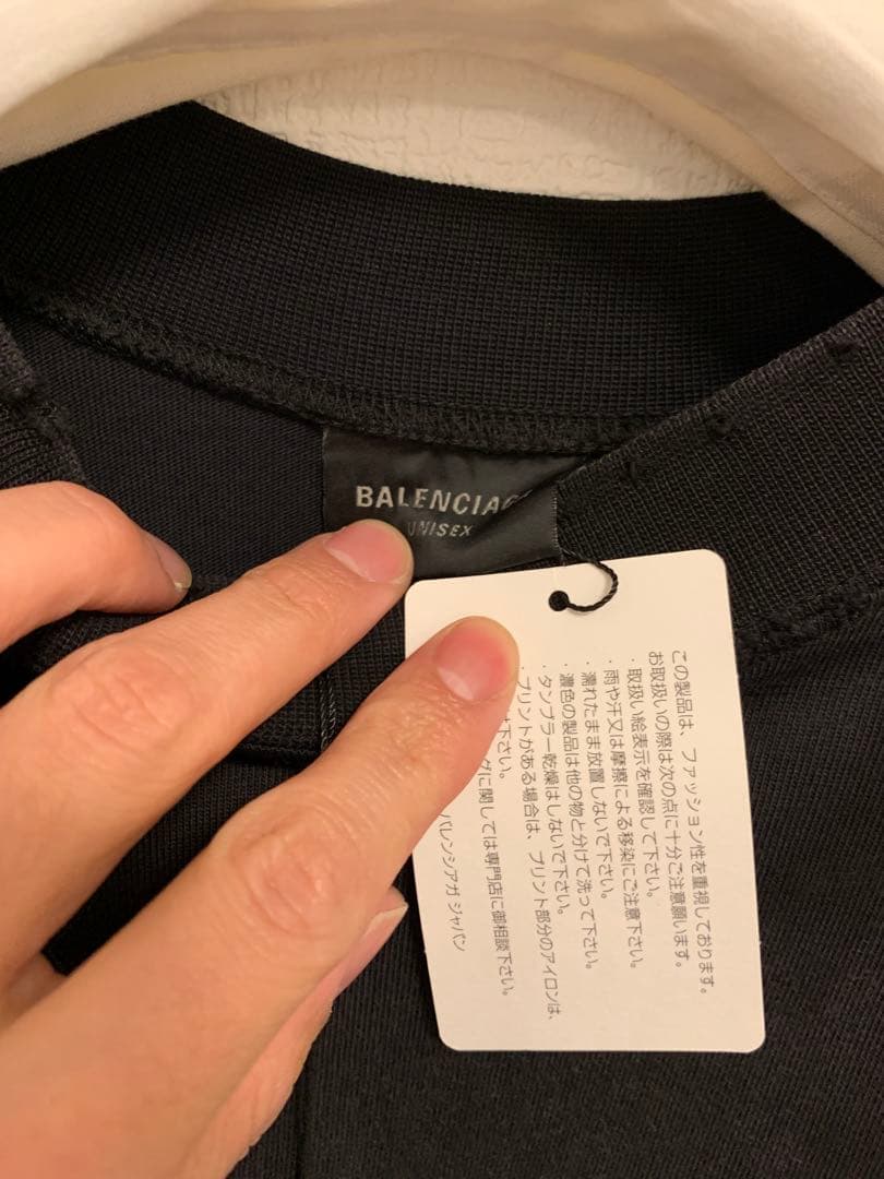 新品未使用タグ付き　バレンシアガ　パリスムーン　ロングTシャツ