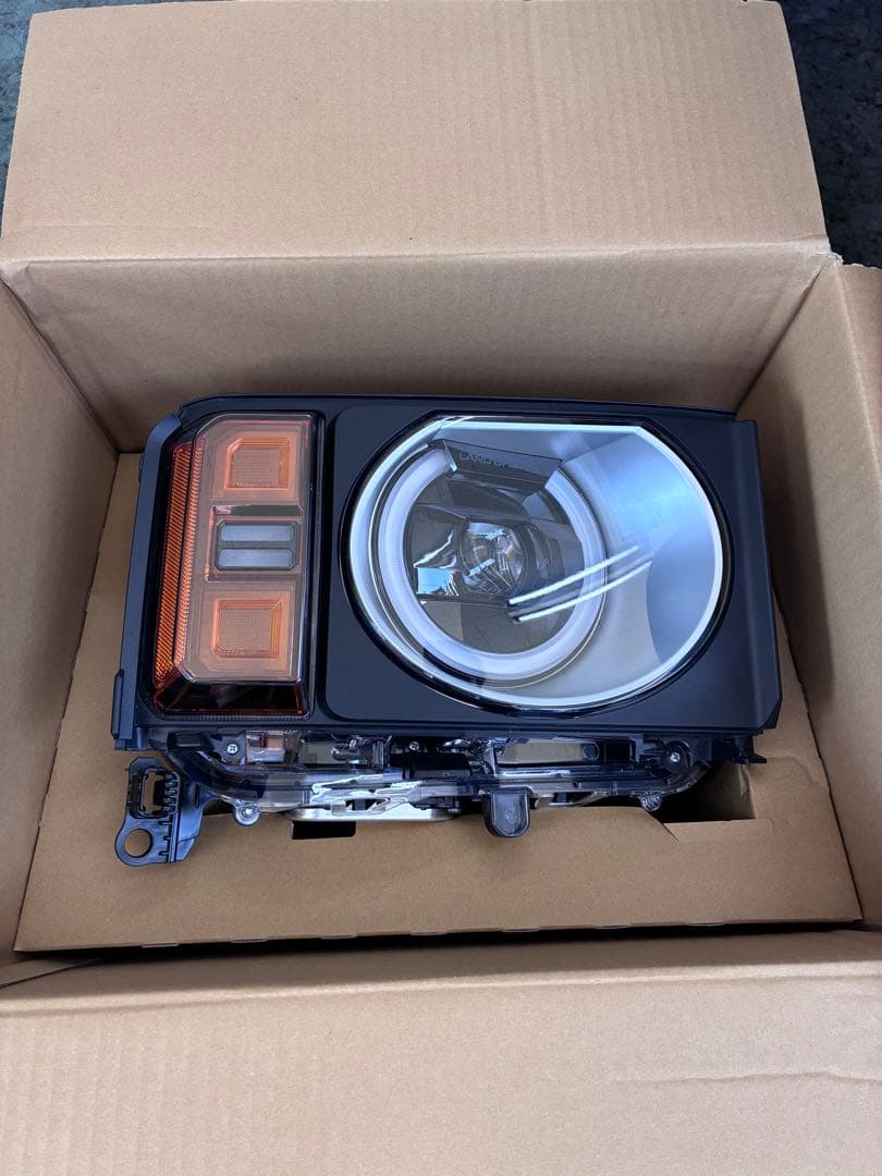 ランクル250 丸目ヘッドライト左右セット