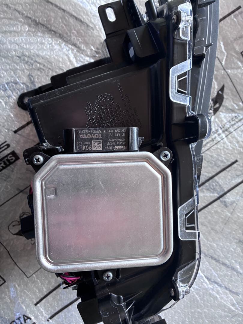 ランクル250 丸目ヘッドライト左右セット