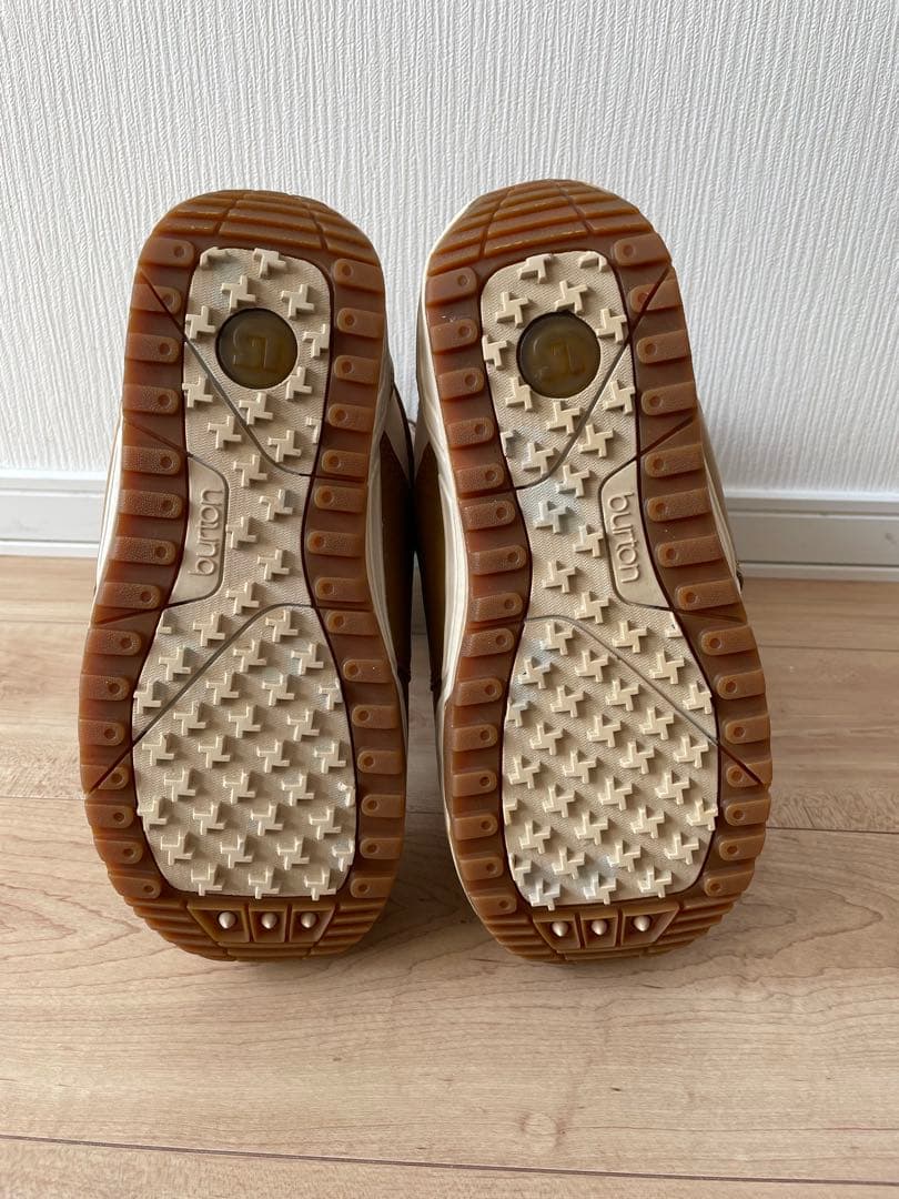 Burton Mint バートン　ミント スノーボードブーツ 女性用 23.5