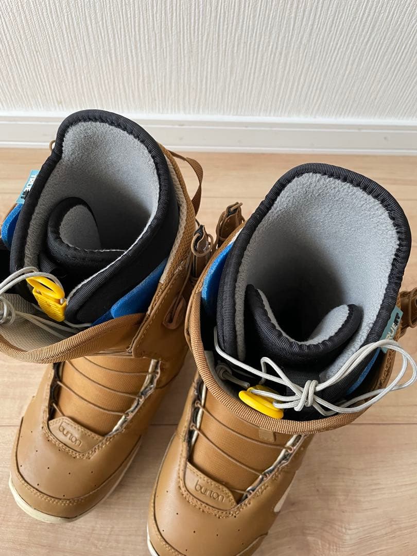 Burton Mint バートン　ミント スノーボードブーツ 女性用 23.5